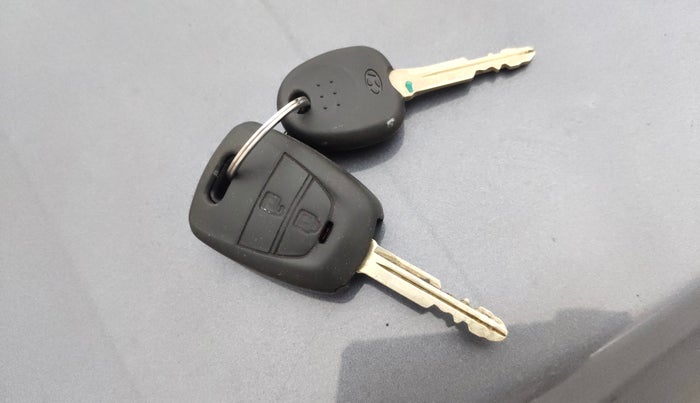 2019 Hyundai Grand i10 SPORTZ 1.2 KAPPA VTVT, Petrol, Manual, 63,179 km, Key Close Up