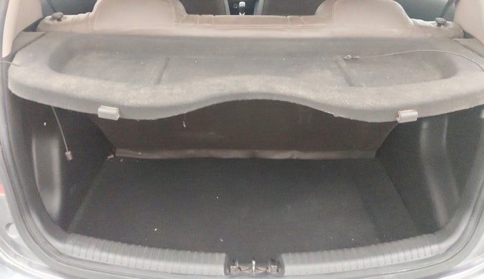 2019 Hyundai Grand i10 SPORTZ 1.2 KAPPA VTVT, Petrol, Manual, 63,179 km, Boot Inside