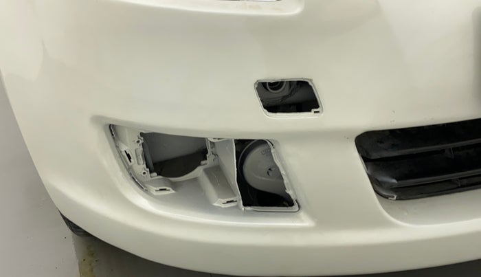 2010 Maruti Swift VXI, Petrol, Manual, 80,407 km, Right fog light - Not working
