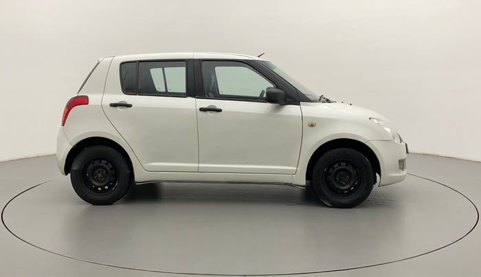 2010 Maruti Swift VXI, Petrol, Manual, 80,407 km, Right Side View
