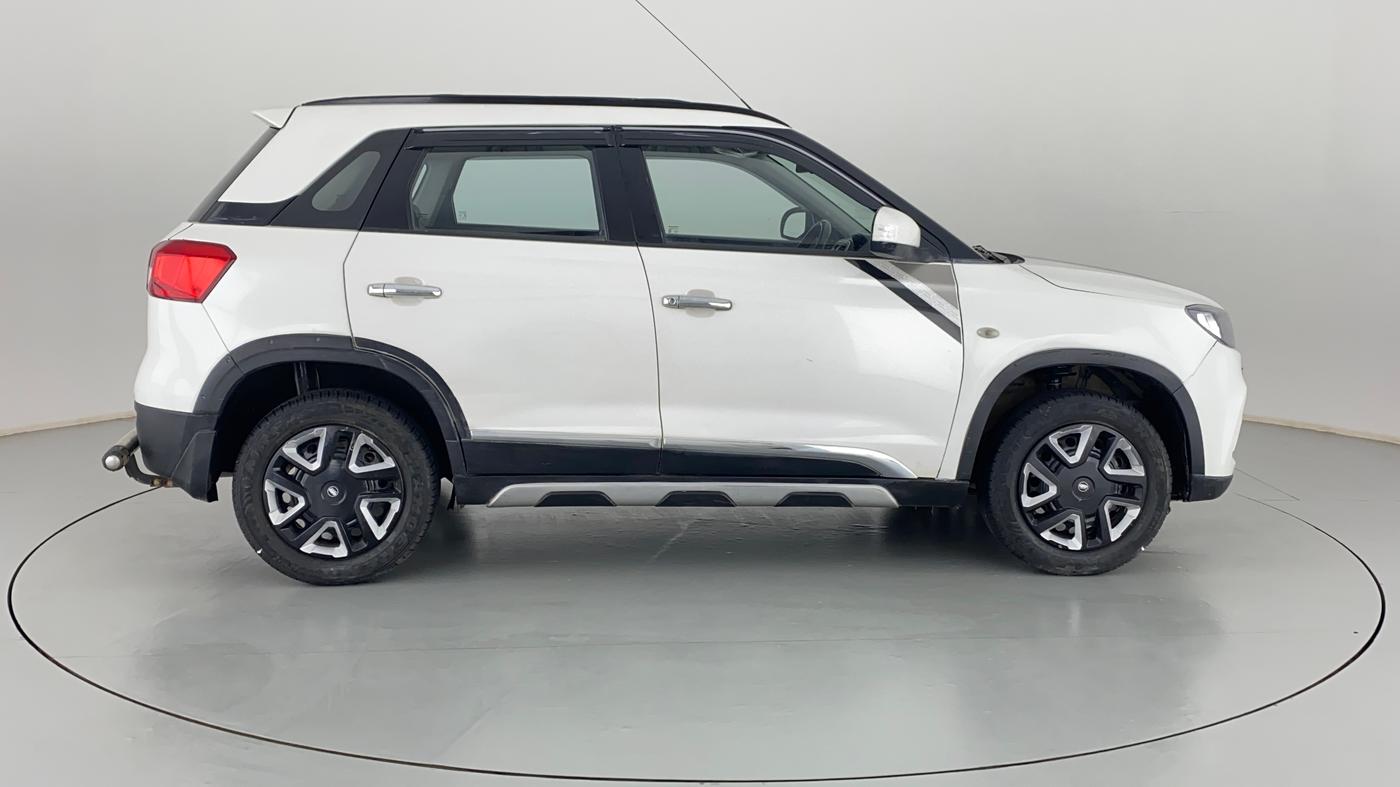 2018 Maruti Vitara Brezza VDI, Diesel, Manual, 49,317 km, Right Side View