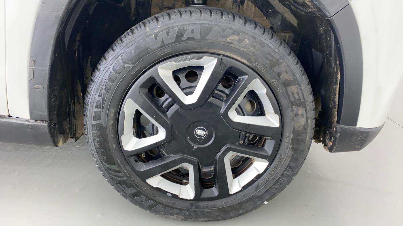 2018 Maruti Vitara Brezza VDI, Diesel, Manual, 49,317 km, Right Front Wheel