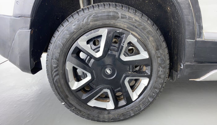 2018 Maruti Vitara Brezza VDI, Diesel, Manual, 49,317 km, Right Rear Wheel