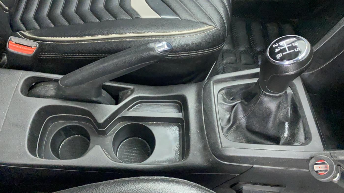 2018 Maruti Vitara Brezza VDI, Diesel, Manual, 49,317 km, Gear Lever