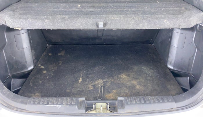 2018 Maruti Vitara Brezza VDI, Diesel, Manual, 49,317 km, Boot Inside