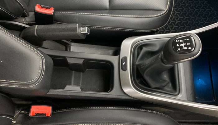 2022 Tata ALTROZ XZ PLUS PETROL, CNG, Manual, 1,27,164 km, Gear Lever