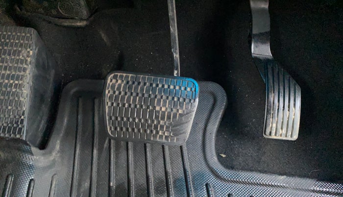 2022 Tata ALTROZ XZA, Petrol, Automatic, 41,234 km, Pedals