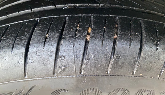 2022 Tata ALTROZ XZA, Petrol, Automatic, 41,234 km, Left Rear Tyre Tread