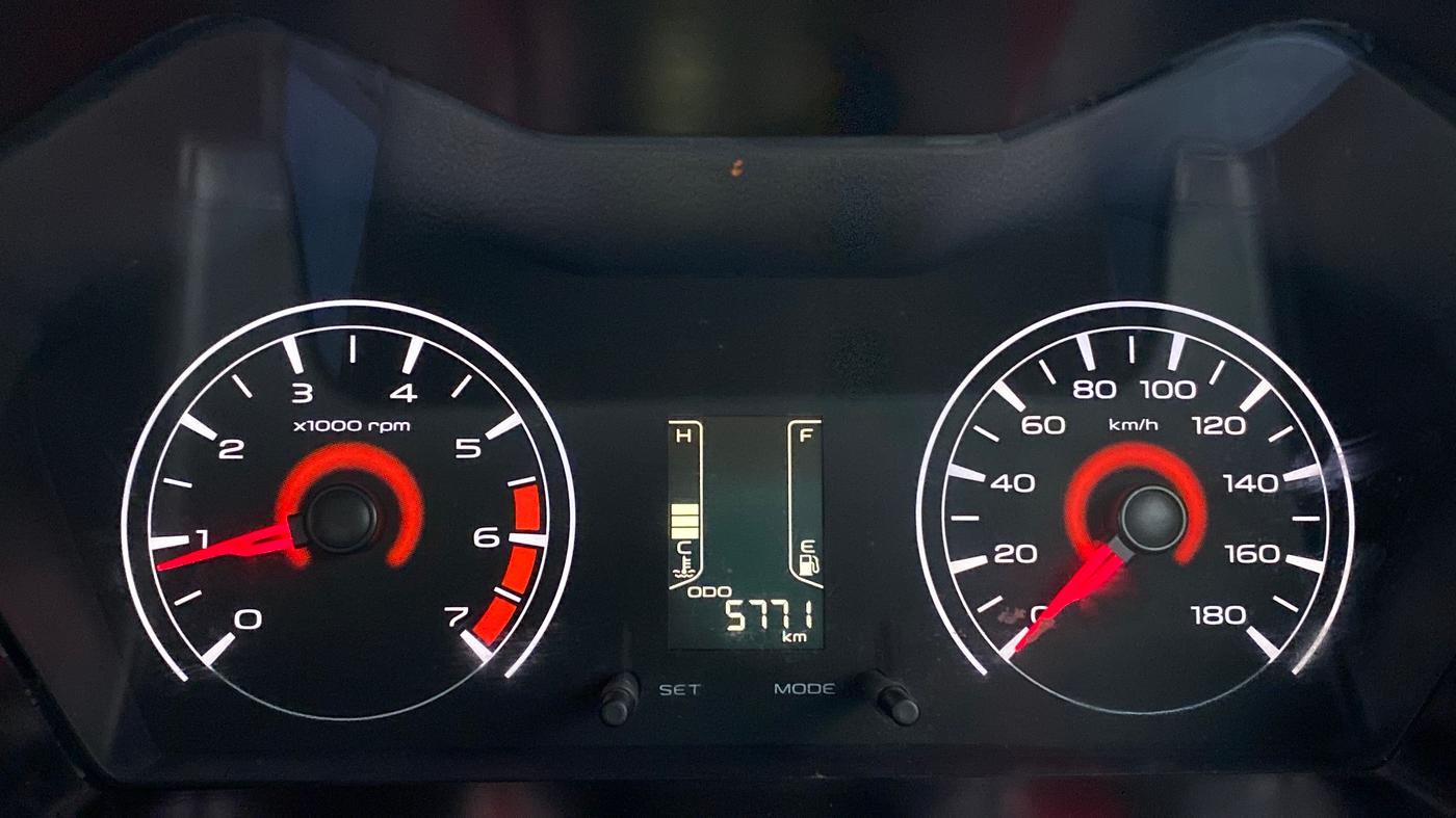 2018 Mahindra KUV 100 NXT K2 6 STR, Petrol, Manual, 5,852 km, Odometer Image