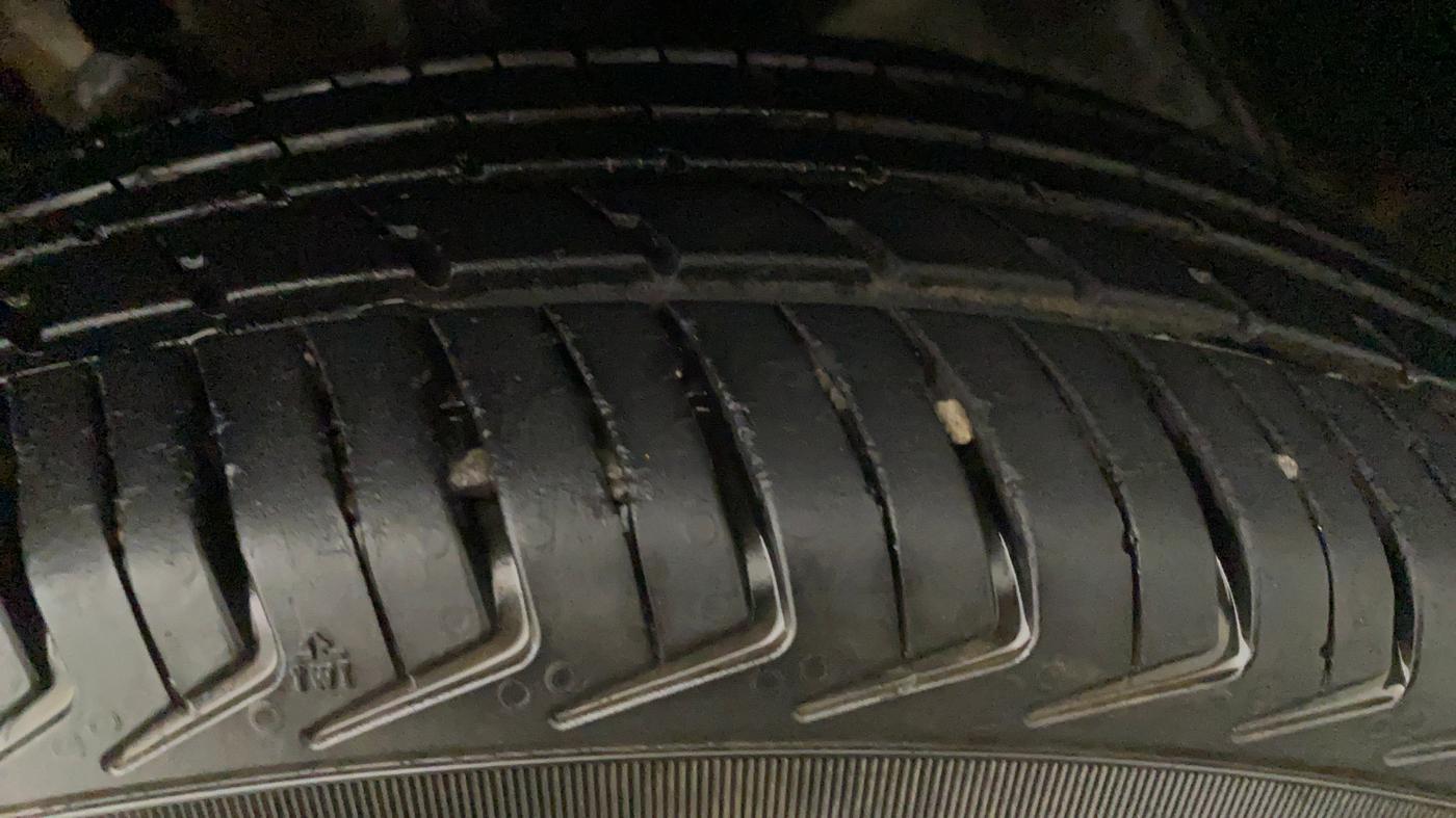 2021 Maruti New Wagon-R LXI CNG (O) 1.0, CNG, Manual, 16,320 km, Left Front Tyre Tread