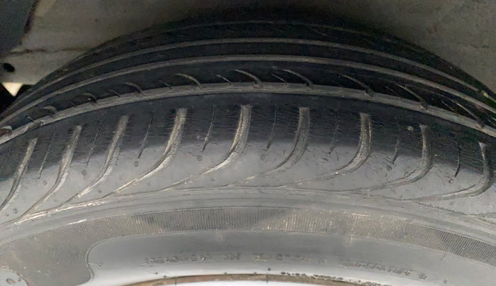 2013 Hyundai i20 MAGNA O 1.2, Petrol, Manual, 46,993 km, Right Rear Tyre Tread