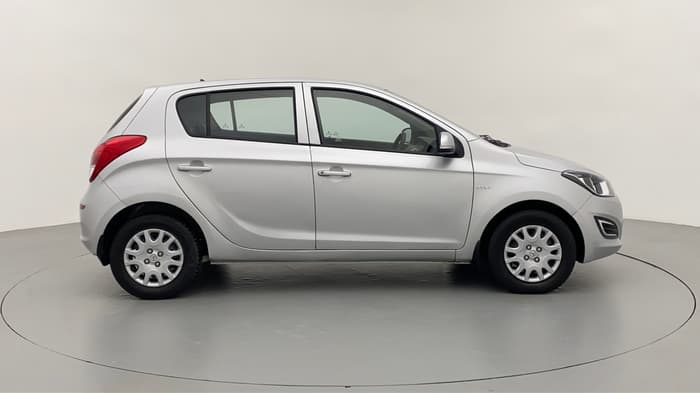 2013 Hyundai i20 MAGNA O 1.2, Petrol, Manual, 46,993 km, Right Side View