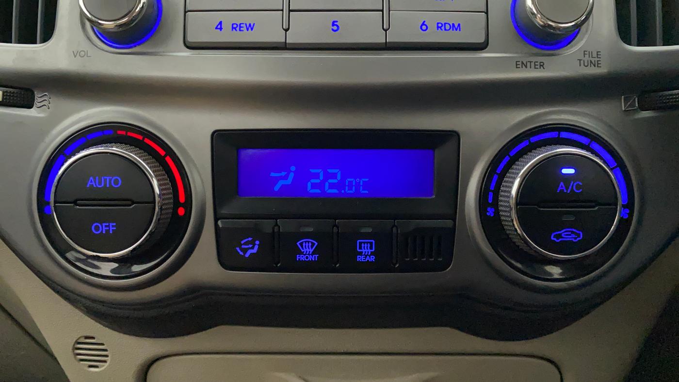 2013 Hyundai i20 MAGNA O 1.2, Petrol, Manual, 46,993 km, Automatic Climate Control