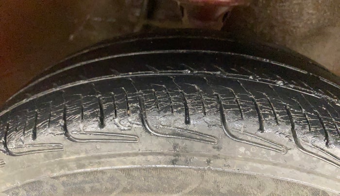 2018 Maruti Alto K10 VXI, Petrol, Manual, 1,13,273 km, Right Front Tyre Tread