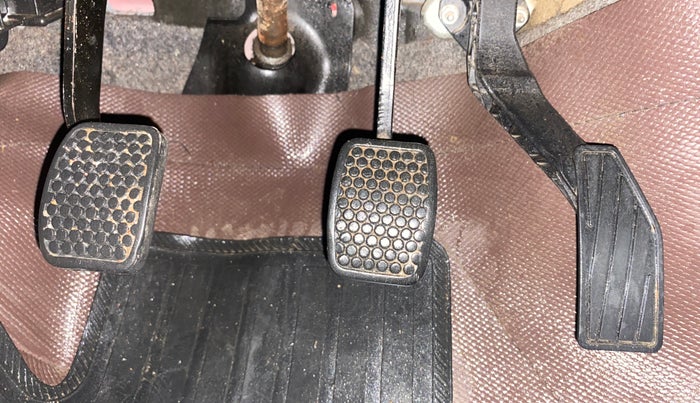 2018 Maruti Alto K10 VXI, Petrol, Manual, 1,13,273 km, Pedals