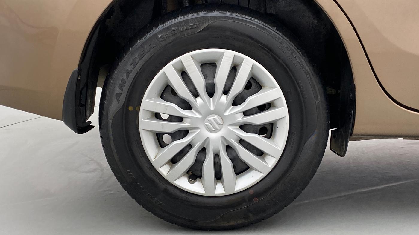 2018 Maruti Dzire VXI AMT, Petrol, Automatic, 14,925 km, Right Rear Wheel