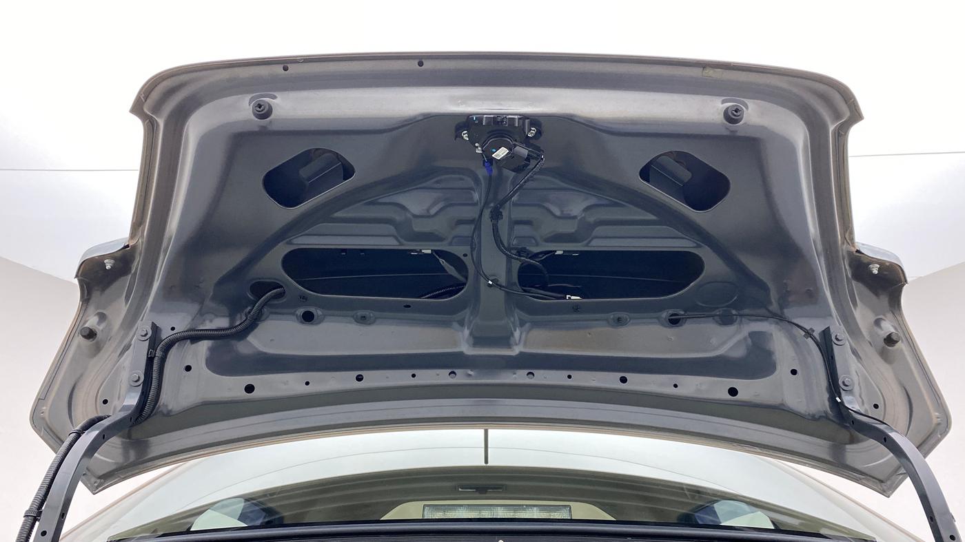2018 Maruti Dzire VXI AMT, Petrol, Automatic, 14,925 km, Boot Door Open