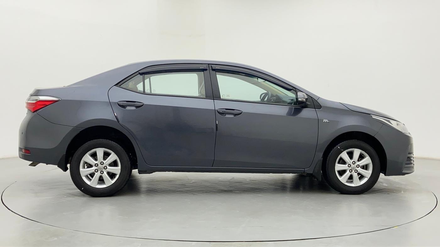 2017 Toyota Corolla Altis J S, CNG, Manual, Right Side View