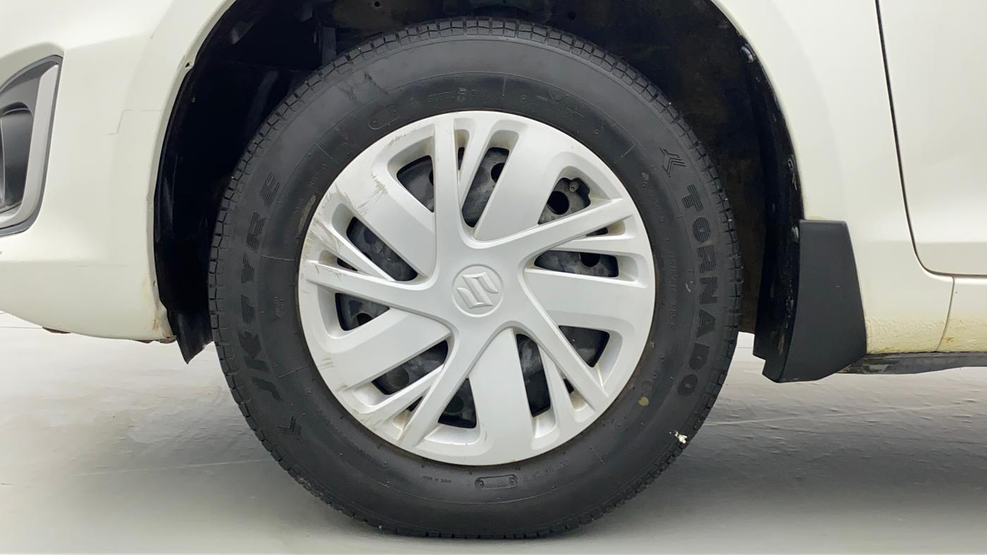 2017 Maruti Swift VXI D, Petrol, Manual, 14,319 km, Left Front Wheel