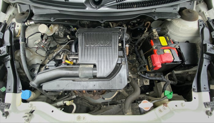 2017 Maruti Swift VXI D, Petrol, Manual, 14,319 km, Open Bonet