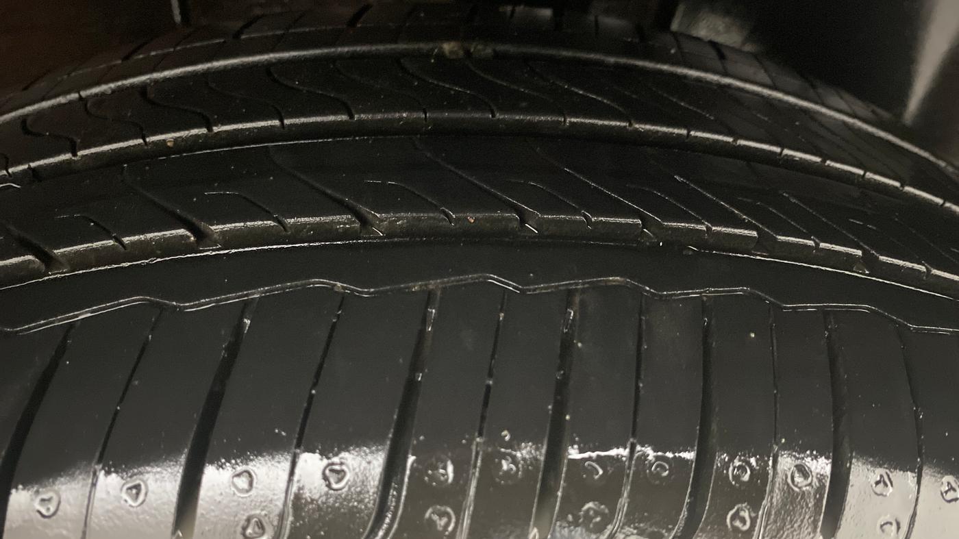 2022 Tata ALTROZ XZ PLUS DIESEL, Diesel, Manual, 33,122 km, Left Rear Tyre Tread