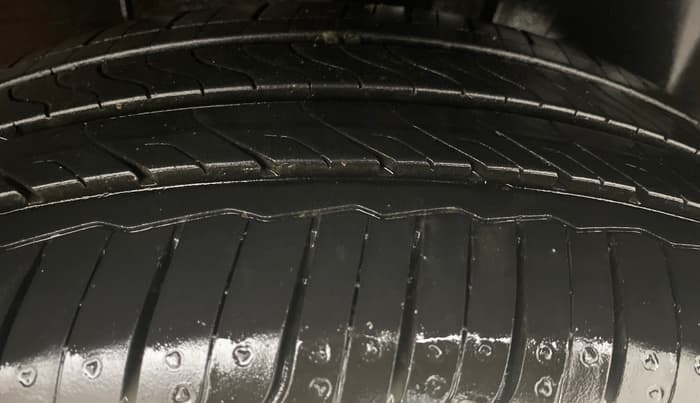 2022 Tata ALTROZ XZ PLUS DIESEL, Diesel, Manual, 33,122 km, Left Rear Tyre Tread