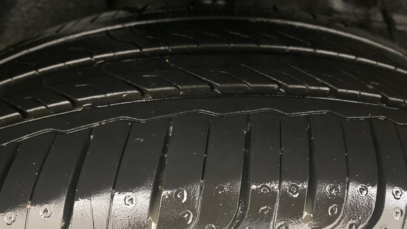 2022 Tata ALTROZ XZ PLUS DIESEL, Diesel, Manual, 33,122 km, Right Rear Tyre Tread