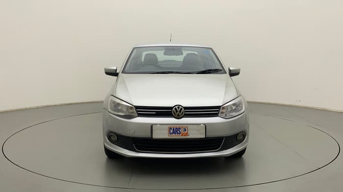 2011 Volkswagen Vento TRENDLINE 1.6, Petrol, Manual, 69,574 km, Front