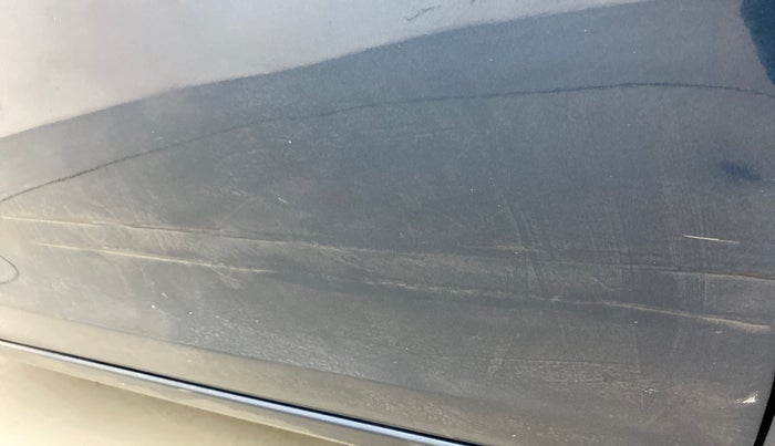 2011 Maruti Ritz VXI, Petrol, Manual, 84,118 km, Driver-side door - Minor scratches