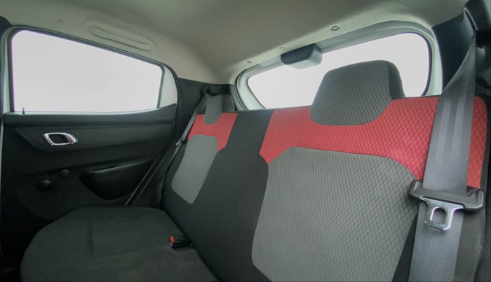 2019 Renault Kwid RXT Opt, Petrol, Manual, 26,678 km, Right Side Rear Door Cabin