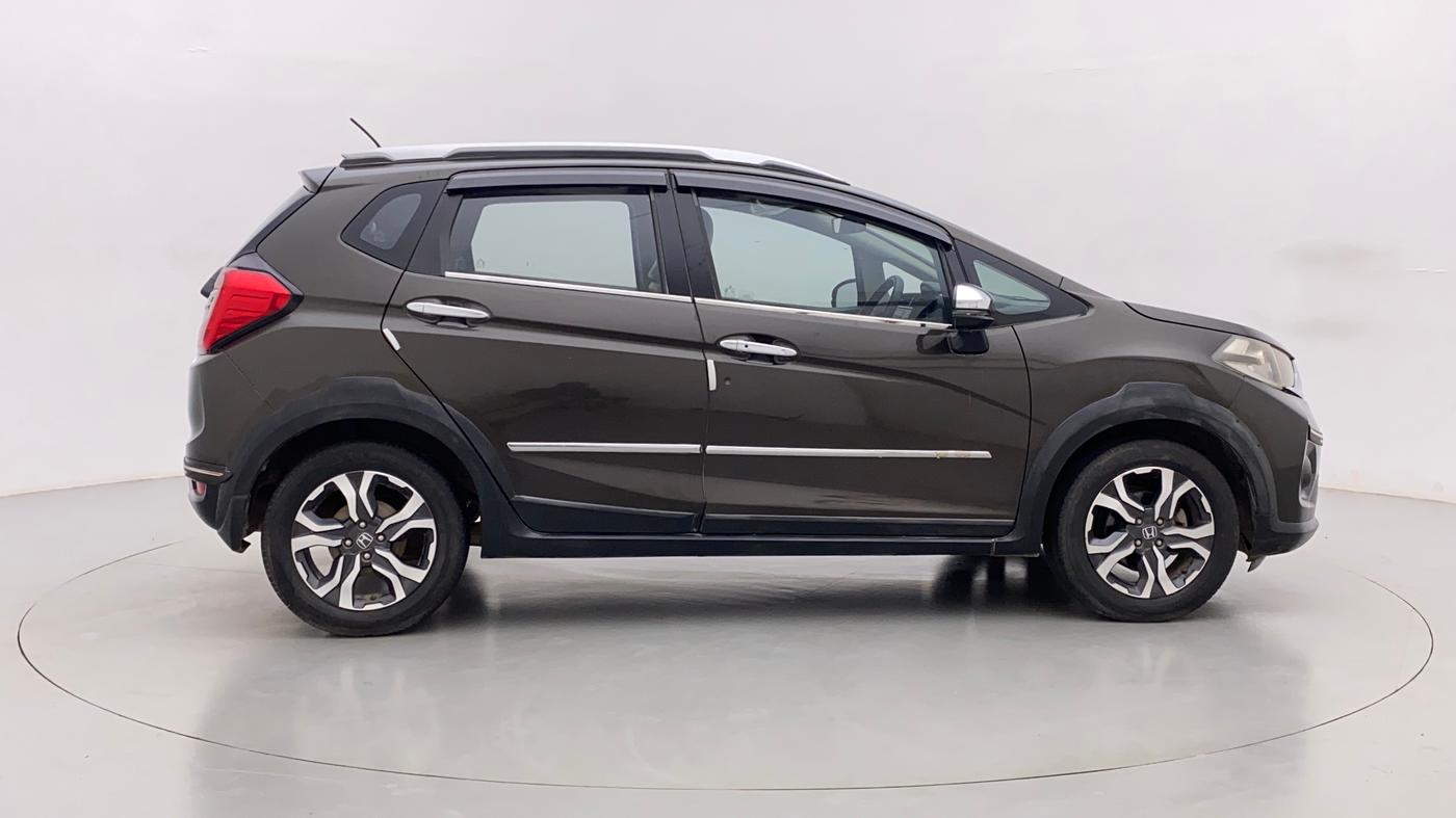2017 Honda WR-V 1.5L I-DTEC VX MT, Diesel, Manual, 62,997 km, Right Side View
