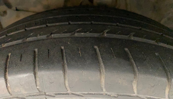 2017 Honda WR-V 1.5L I-DTEC VX MT, Diesel, Manual, 62,997 km, Left Front Tyre Tread