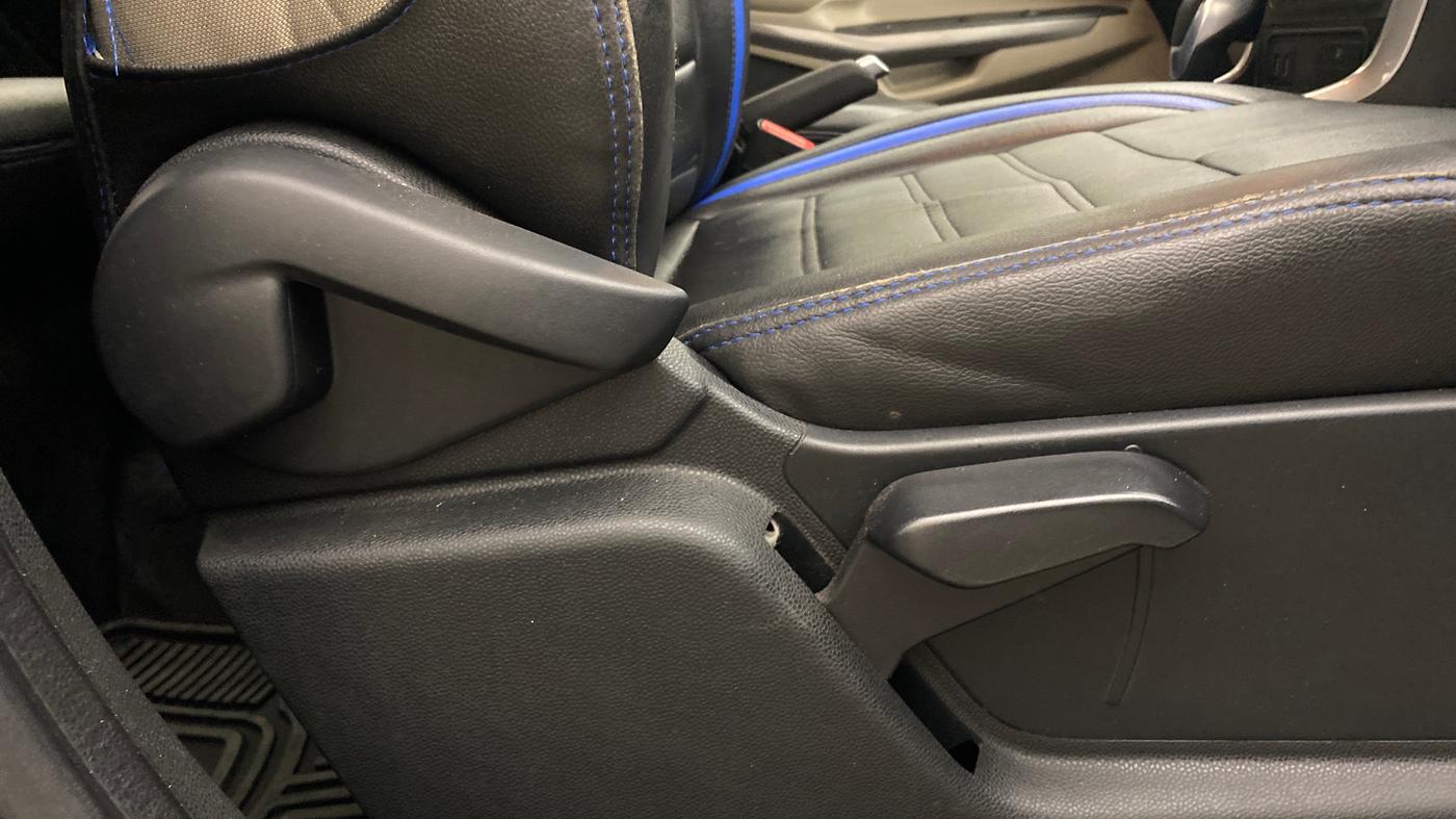 2021 Ford Ecosport TITANIUM 1.5L PETROL AT, Petrol, Automatic, 1,10,045 km, Driver Side Adjustment Panel