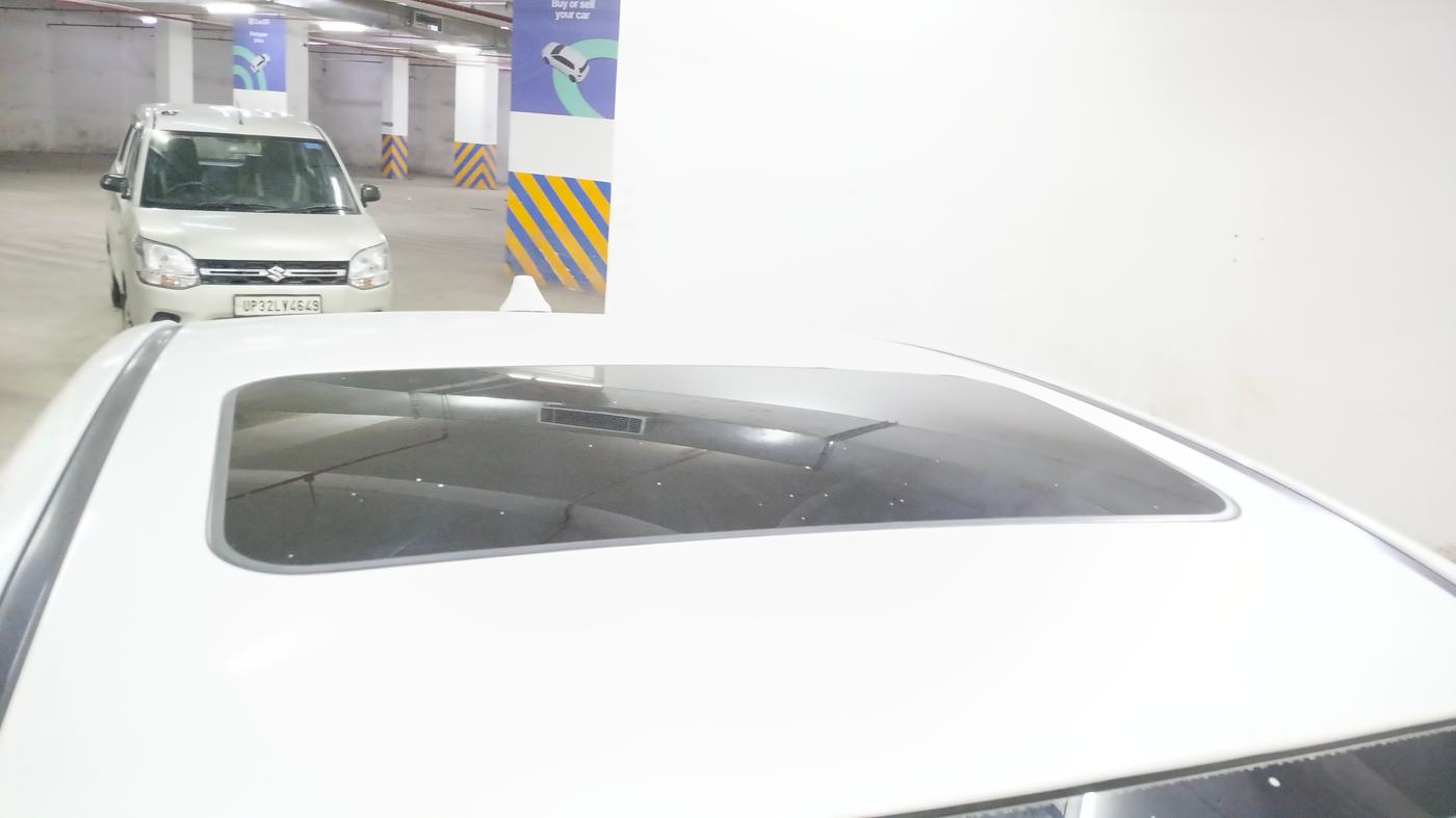 2018 Hyundai Verna 1.6 VTVT SX O, Petrol, Manual, 79,864 km, Moonroof/ Sunroof