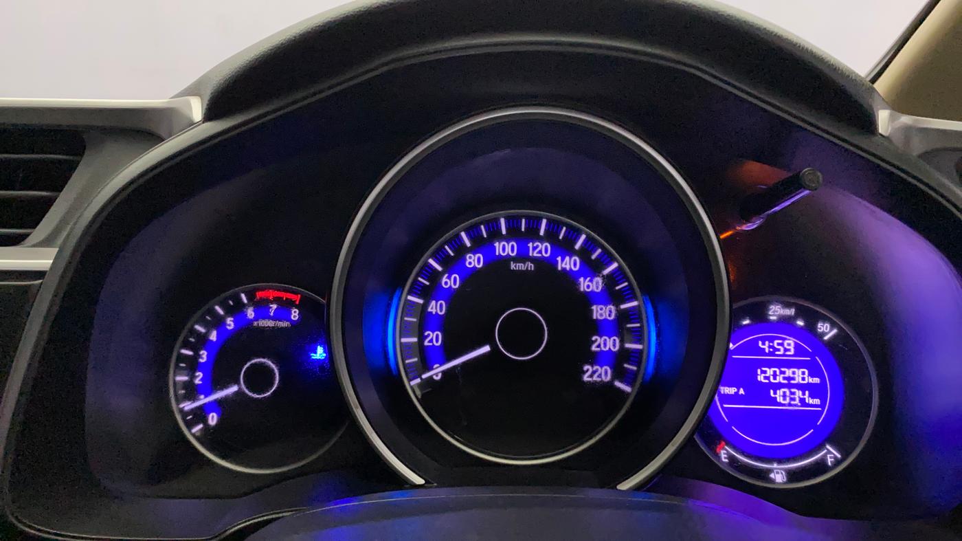 2015 Honda Jazz 1.2L I-VTEC SV, Petrol, Manual, 1,20,300 km, Odometer Image