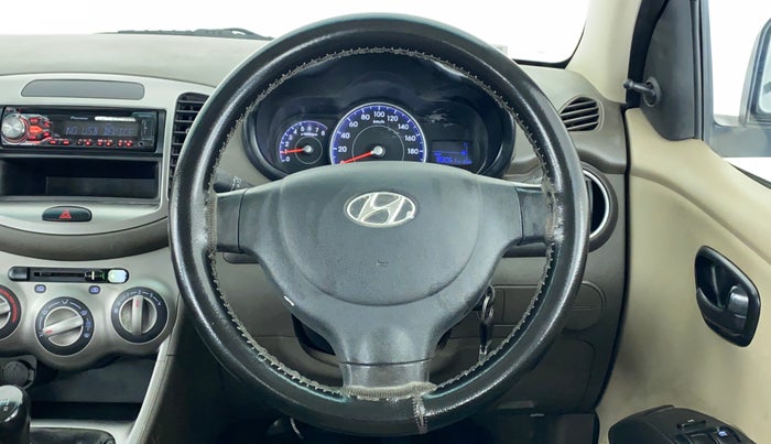 2016 Hyundai i10 MAGNA 1.1, Petrol, Manual, 88,061 km, Steering Wheel Close Up