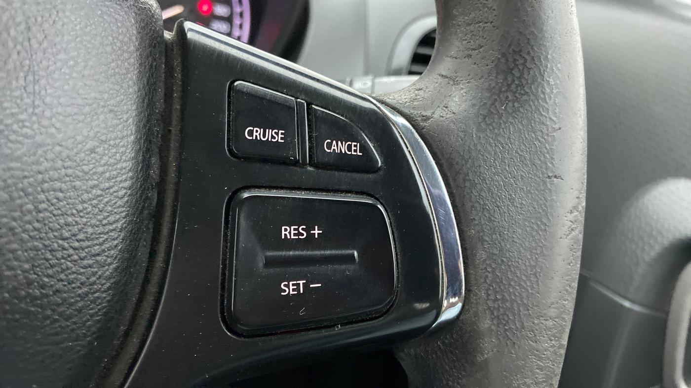 2017 Maruti Vitara Brezza ZDI PLUS DUAL TONE, Diesel, Manual, 1,03,256 km, Adaptive Cruise Control