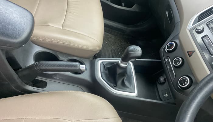 2020 Hyundai Creta EX 1.6 PETROL, Petrol, Manual, 28,810 km, Gear Lever