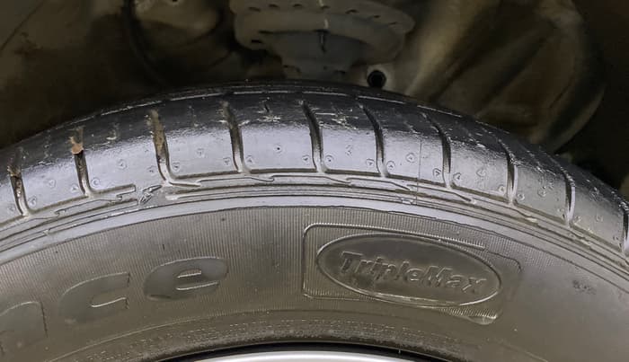 2020 Hyundai Creta EX 1.6 PETROL, Petrol, Manual, 28,810 km, Right Front Tyre Tread