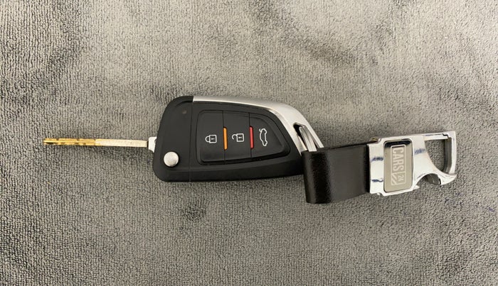 2013 Honda Brio S MT, Petrol, Manual, 66,653 km, Key Close Up