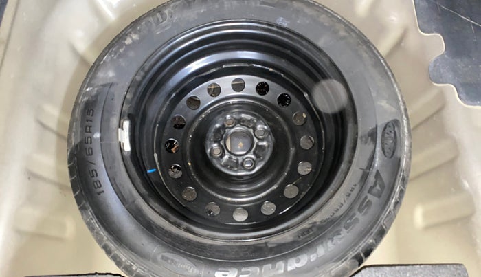 2016 Maruti Ciaz ZXI+ RS, Petrol, Manual, 76,161 km, Spare Tyre