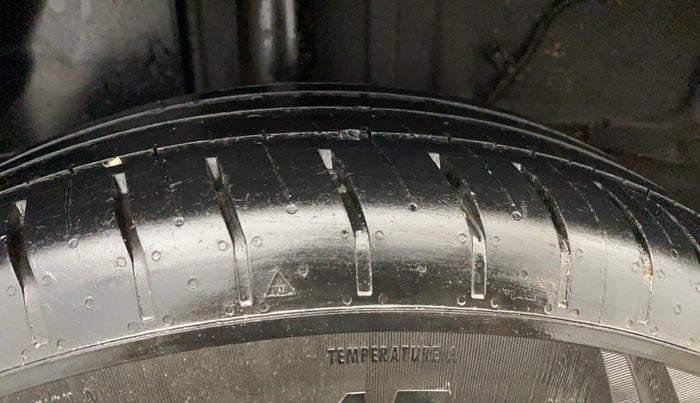 2023 Tata PUNCH ADVENTURE MT, Petrol, Manual, 34,941 km, Right Rear Tyre Tread