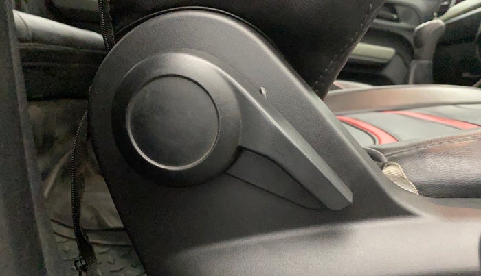 2023 Tata PUNCH ADVENTURE MT, Petrol, Manual, 34,941 km, Driver Side Adjustment Panel