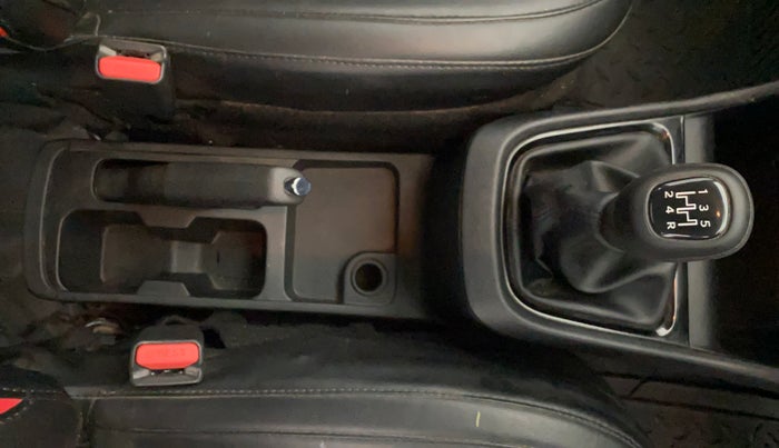 2023 Tata PUNCH ADVENTURE MT, Petrol, Manual, 34,941 km, Gear Lever