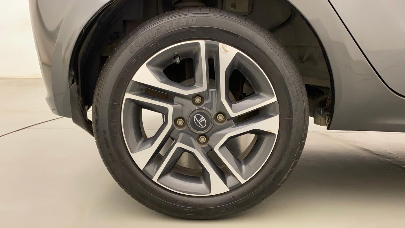 2020 Tata Tiago XZA PLUS PETROL, Petrol, Automatic, 50,278 km, Right Rear Wheel