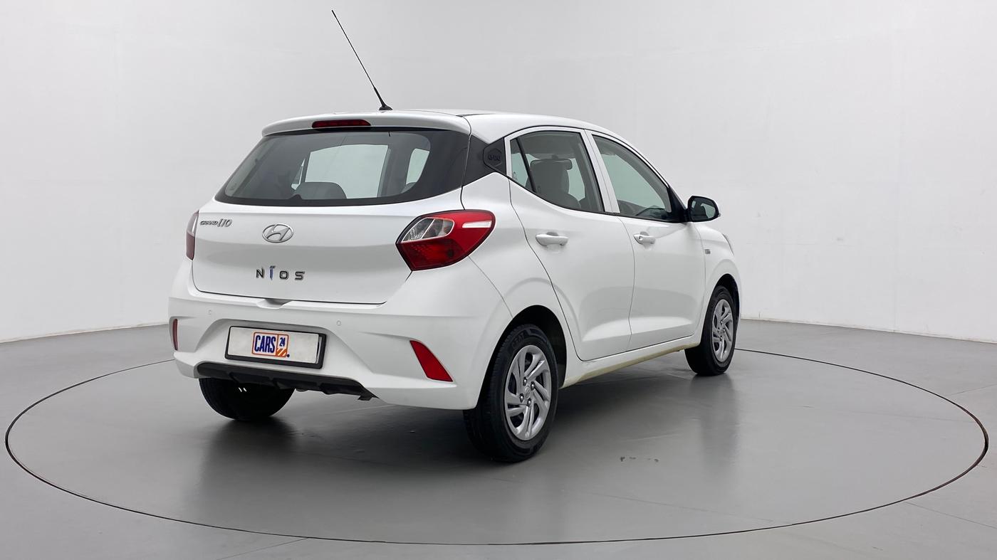2021 Hyundai GRAND I10 NIOS MAGNA 1.2 AT, Petrol, Automatic, 52,180 km, Right Back Diagonal