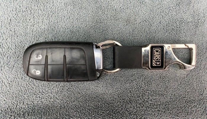 2017 Jeep Compass LONGITUDE 2.0 DIESEL, Diesel, Manual, 77,884 km, Key Close Up