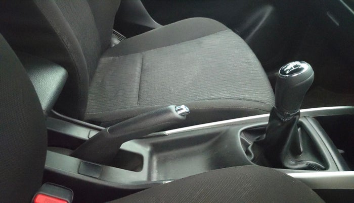 2016 Maruti Baleno ALPHA PETROL 1.2, Petrol, Manual, 37,593 km, Gear Lever
