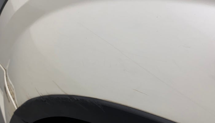 2018 Mahindra XUV500 W7, Diesel, Manual, 1,05,759 km, Left fender - Minor scratches