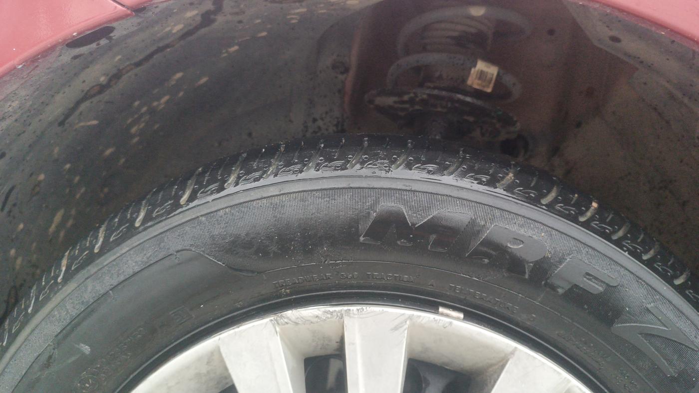 2020 Maruti Baleno DELTA PETROL 1.2, Petrol, Manual, 23,534 km, Left Front Tyre Tread